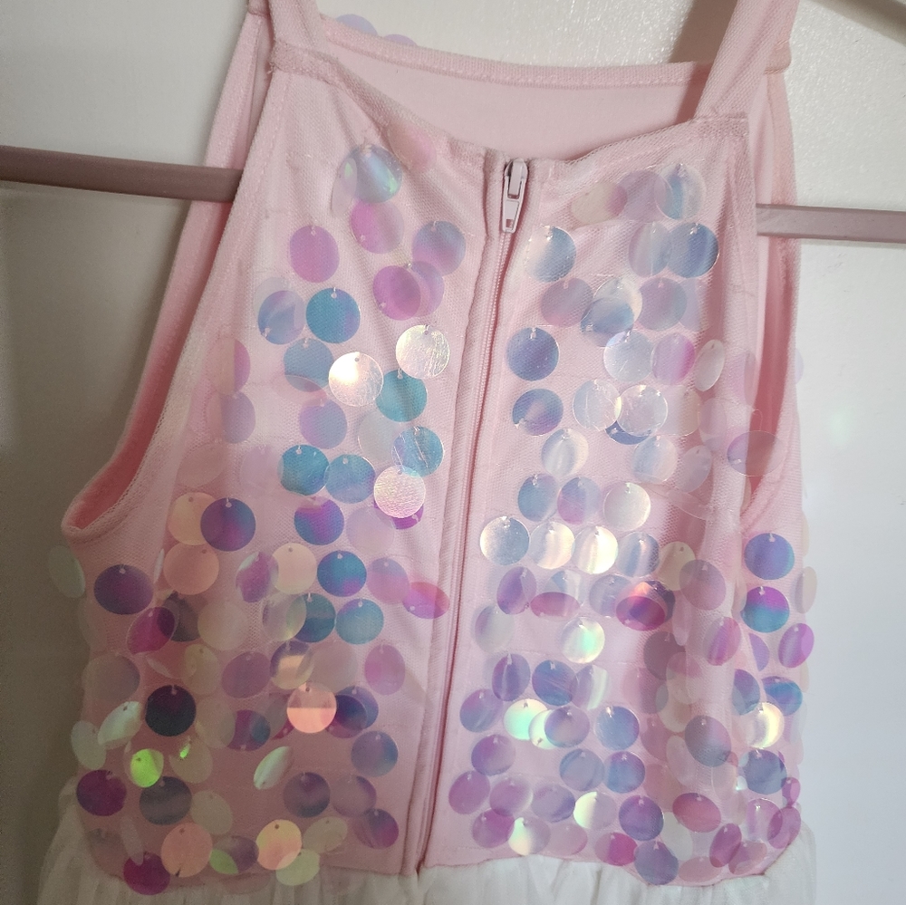 Girl dress